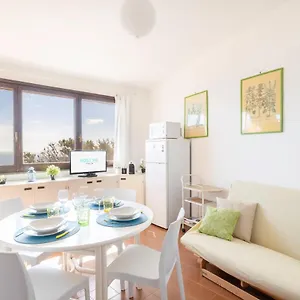  Casa vacanze Fronte Mare Pinus Village 74 Italia